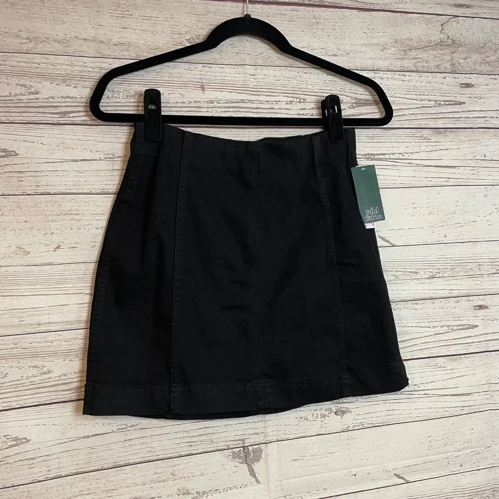 Wild‎ Fable ZipUp Black Mini Skirt Size 4